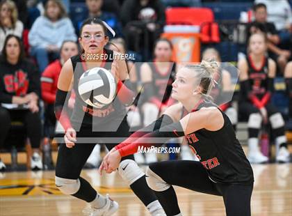 Thumbnail 2 in Lynchburg-Clay vs South Webster (OHSAA DIVISION VI DISTRICT CHAMPIONSHIP) photogallery.