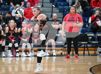 Thumbnail 2 in Lynchburg-Clay vs South Webster (OHSAA DIVISION VI DISTRICT CHAMPIONSHIP) photogallery.