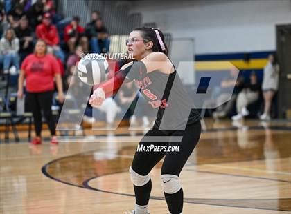 Thumbnail 1 in Lynchburg-Clay vs South Webster (OHSAA DIVISION VI DISTRICT CHAMPIONSHIP) photogallery.