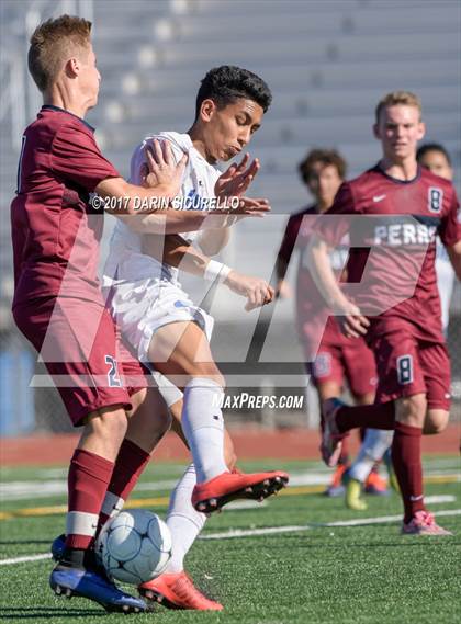 Thumbnail 2 in Chandler vs. Perry (Coyote Classic Semifinal) photogallery.