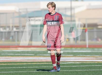 Thumbnail 2 in Chandler vs. Perry (Coyote Classic Semifinal) photogallery.