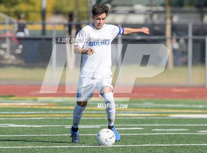 Thumbnail 2 in Chandler vs. Perry (Coyote Classic Semifinal) photogallery.