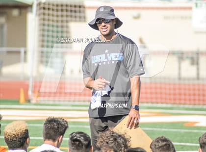 Thumbnail 2 in Chandler vs. Perry (Coyote Classic Semifinal) photogallery.