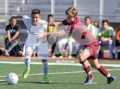 Thumbnail 1 in Chandler vs. Perry (Coyote Classic Semifinal) photogallery.