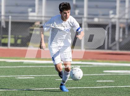 Thumbnail 2 in Chandler vs. Perry (Coyote Classic Semifinal) photogallery.