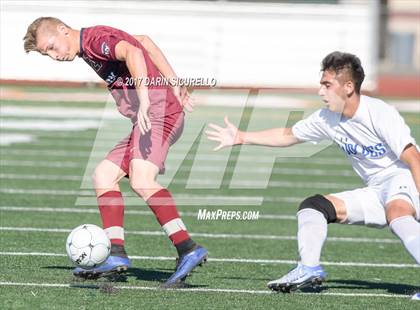 Thumbnail 2 in Chandler vs. Perry (Coyote Classic Semifinal) photogallery.