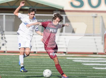 Thumbnail 2 in Chandler vs. Perry (Coyote Classic Semifinal) photogallery.