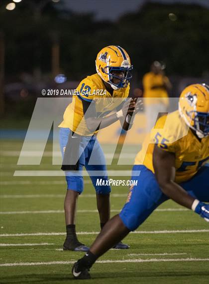 Thumbnail 1 in Northwestern vs IMG Academy photogallery.