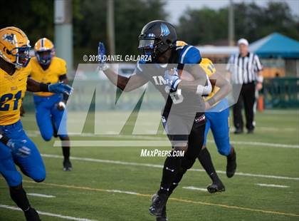 Thumbnail 1 in Northwestern vs IMG Academy photogallery.