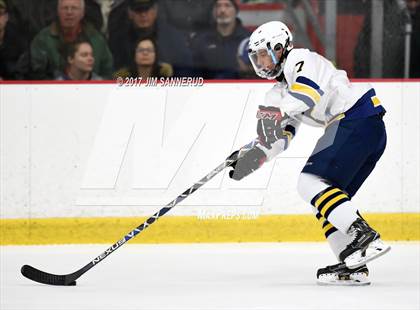 Thumbnail 1 in Pelham Memorial vs. John Jay (Section 1 Division 2 Final) photogallery.