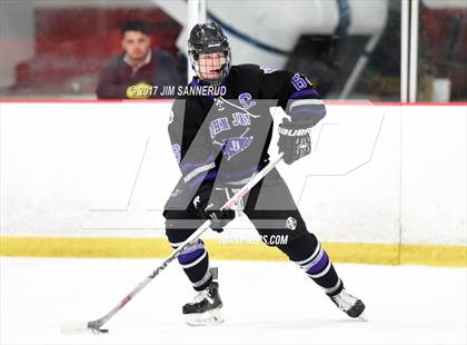 Thumbnail 2 in Pelham Memorial vs. John Jay (Section 1 Division 2 Final) photogallery.