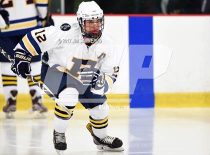 Thumbnail 1 in Pelham Memorial vs. John Jay (Section 1 Division 2 Final) photogallery.
