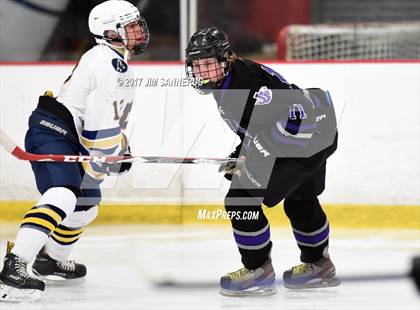Thumbnail 2 in Pelham Memorial vs. John Jay (Section 1 Division 2 Final) photogallery.