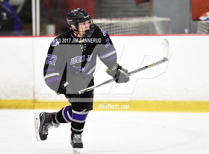 Thumbnail 3 in Pelham Memorial vs. John Jay (Section 1 Division 2 Final) photogallery.