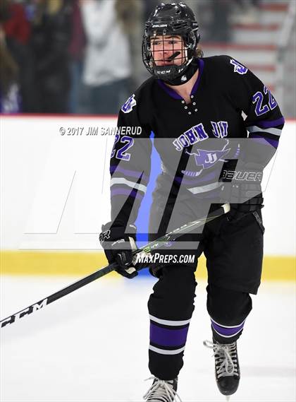 Thumbnail 2 in Pelham Memorial vs. John Jay (Section 1 Division 2 Final) photogallery.