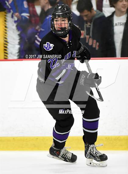 Thumbnail 2 in Pelham Memorial vs. John Jay (Section 1 Division 2 Final) photogallery.