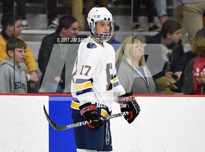 Thumbnail 1 in Pelham Memorial vs. John Jay (Section 1 Division 2 Final) photogallery.