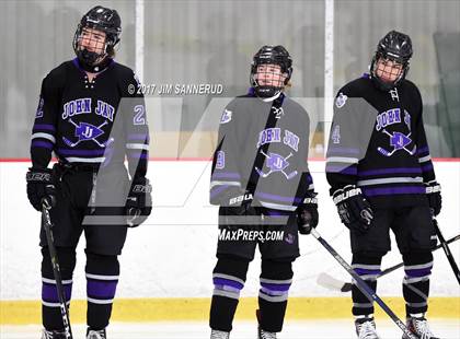 Thumbnail 2 in Pelham Memorial vs. John Jay (Section 1 Division 2 Final) photogallery.
