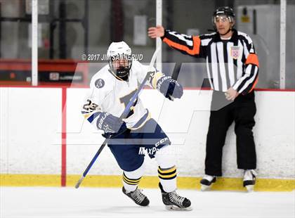 Thumbnail 2 in Pelham Memorial vs. John Jay (Section 1 Division 2 Final) photogallery.