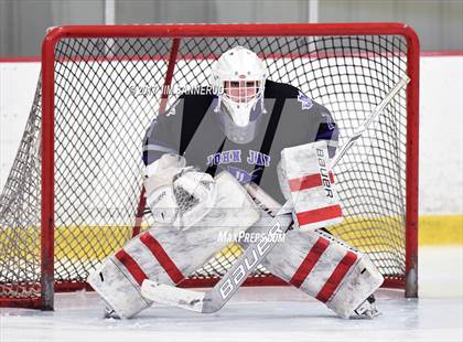 Thumbnail 1 in Pelham Memorial vs. John Jay (Section 1 Division 2 Final) photogallery.