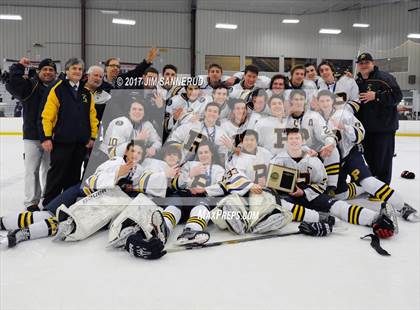 Thumbnail 1 in Pelham Memorial vs. John Jay (Section 1 Division 2 Final) photogallery.