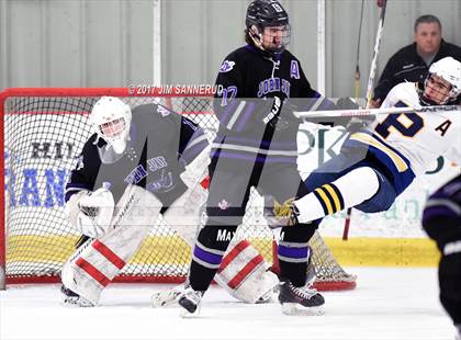 Thumbnail 3 in Pelham Memorial vs. John Jay (Section 1 Division 2 Final) photogallery.
