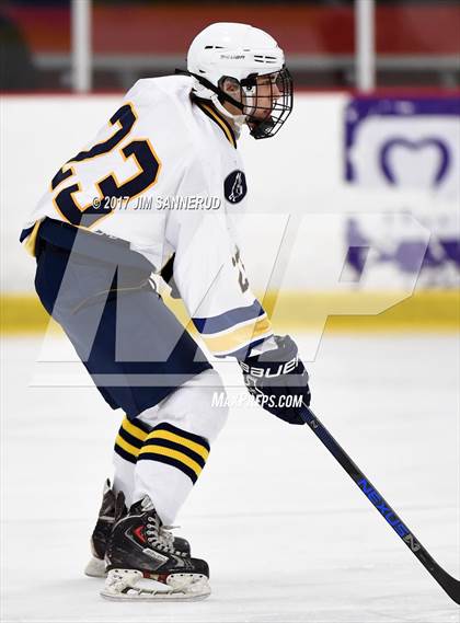Thumbnail 2 in Pelham Memorial vs. John Jay (Section 1 Division 2 Final) photogallery.