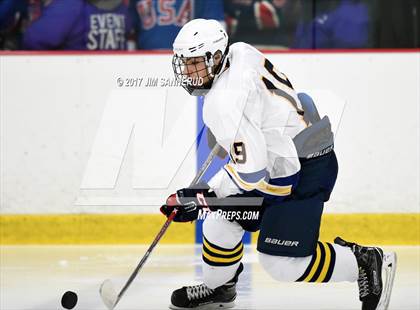 Thumbnail 3 in Pelham Memorial vs. John Jay (Section 1 Division 2 Final) photogallery.