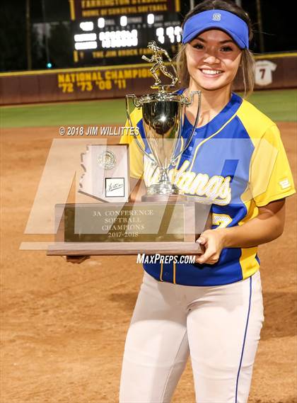 Thumbnail 3 in Sahuarita vs. Winslow (AIA 3A Final Award Photos) photogallery.