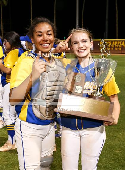 Thumbnail 3 in Sahuarita vs. Winslow (AIA 3A Final Award Photos) photogallery.