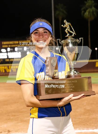 Thumbnail 2 in Sahuarita vs. Winslow (AIA 3A Final Award Photos) photogallery.