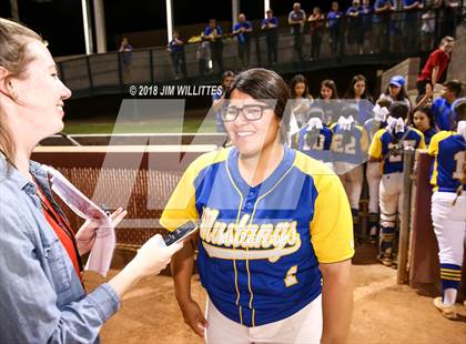 Thumbnail 3 in Sahuarita vs. Winslow (AIA 3A Final Award Photos) photogallery.