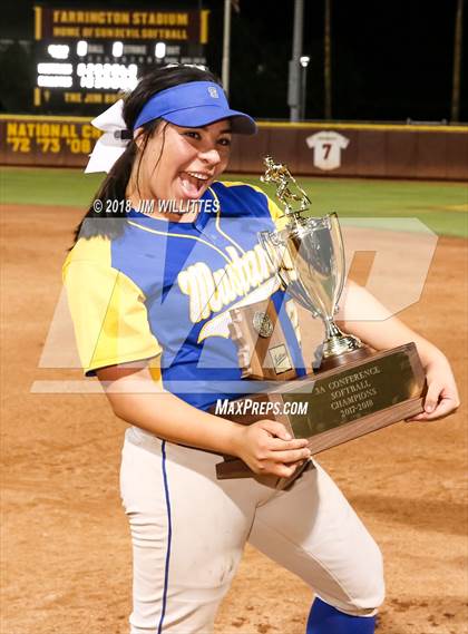 Thumbnail 1 in Sahuarita vs. Winslow (AIA 3A Final Award Photos) photogallery.