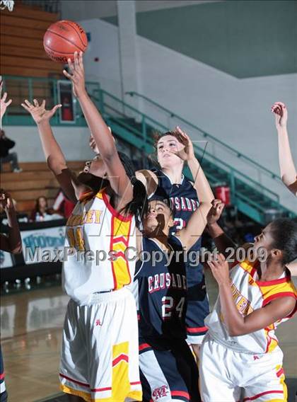 Thumbnail 3 in Modesto Christian vs. Berkeley (West Coast Jamboree) photogallery.