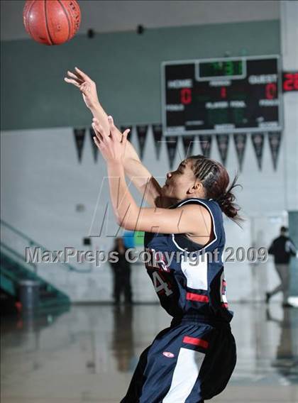 Thumbnail 3 in Modesto Christian vs. Berkeley (West Coast Jamboree) photogallery.