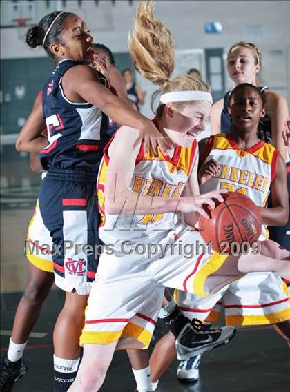Thumbnail 3 in Modesto Christian vs. Berkeley (West Coast Jamboree) photogallery.