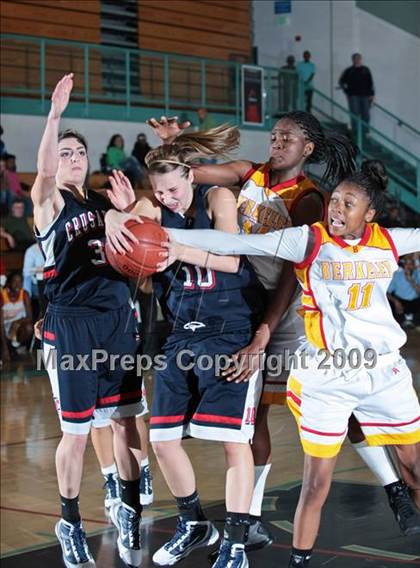 Thumbnail 2 in Modesto Christian vs. Berkeley (West Coast Jamboree) photogallery.