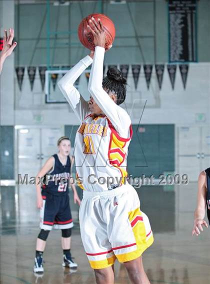 Thumbnail 1 in Modesto Christian vs. Berkeley (West Coast Jamboree) photogallery.
