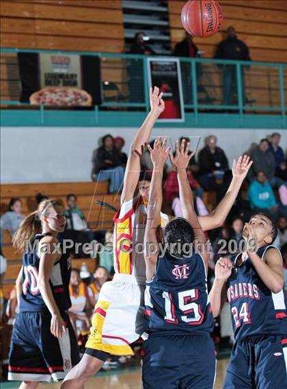 Thumbnail 1 in Modesto Christian vs. Berkeley (West Coast Jamboree) photogallery.