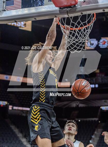 Thumbnail 3 in Steele vs Brennan (Spurs High School Showcase) photogallery.