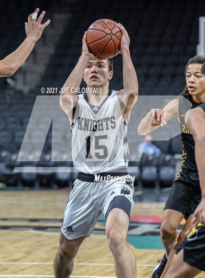 Thumbnail 1 in Steele vs Brennan (Spurs High School Showcase) photogallery.