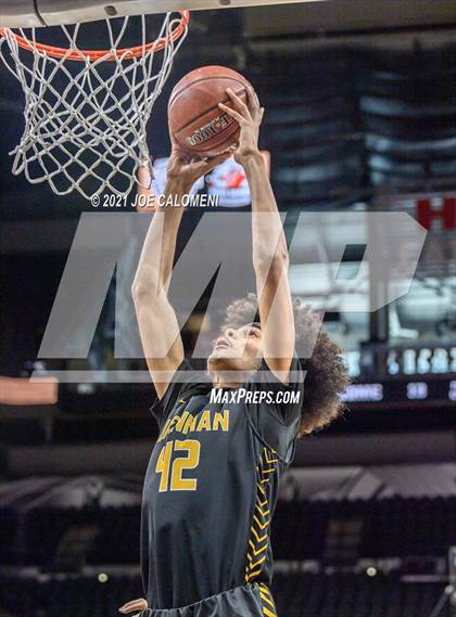 Thumbnail 1 in Steele vs Brennan (Spurs High School Showcase) photogallery.