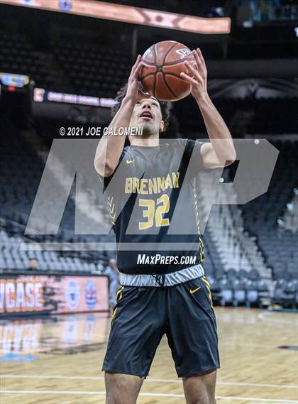 Thumbnail 3 in Steele vs Brennan (Spurs High School Showcase) photogallery.