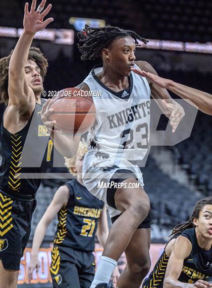 Thumbnail 2 in Steele vs Brennan (Spurs High School Showcase) photogallery.