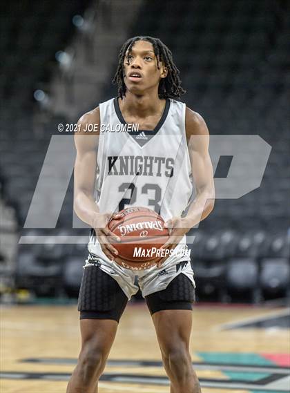 Thumbnail 2 in Steele vs Brennan (Spurs High School Showcase) photogallery.