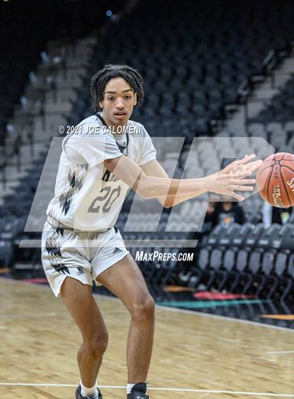 Thumbnail 3 in Steele vs Brennan (Spurs High School Showcase) photogallery.