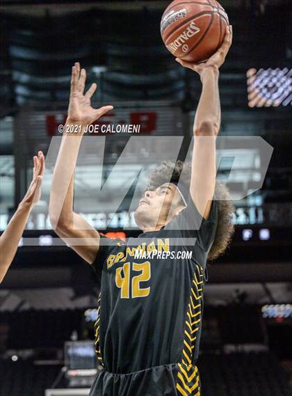 Thumbnail 3 in Steele vs Brennan (Spurs High School Showcase) photogallery.