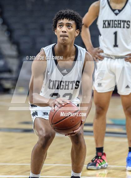 Thumbnail 2 in Steele vs Brennan (Spurs High School Showcase) photogallery.