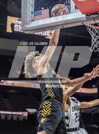 Thumbnail 2 in Steele vs Brennan (Spurs High School Showcase) photogallery.