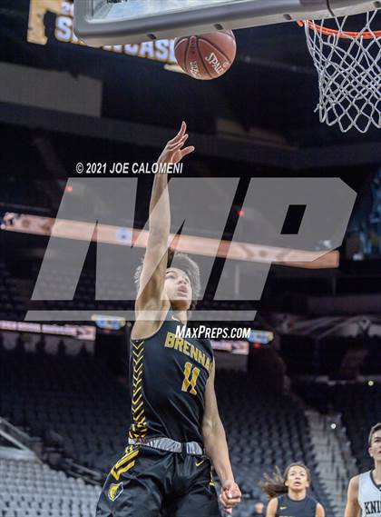Thumbnail 3 in Steele vs Brennan (Spurs High School Showcase) photogallery.